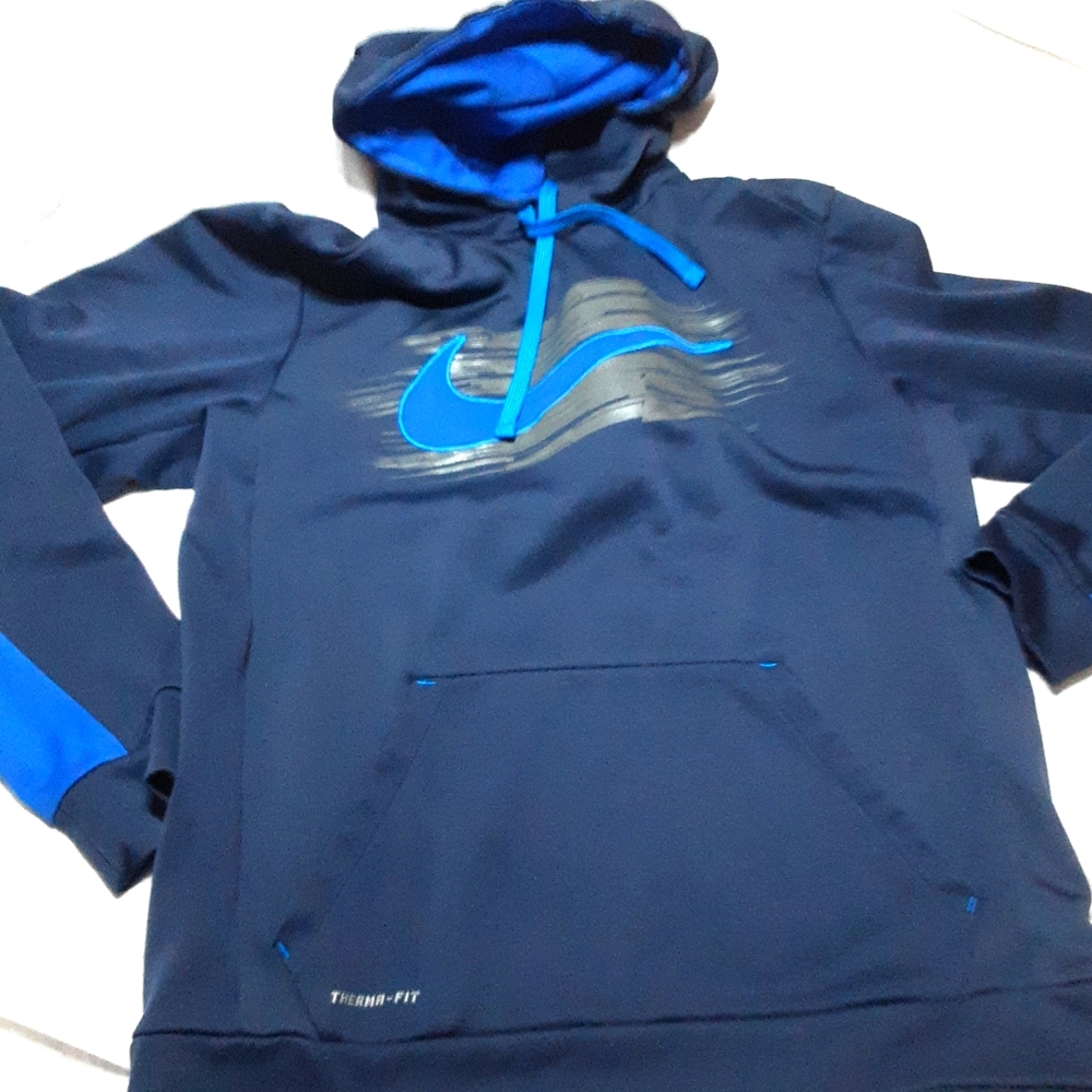 Nike Therma-Fit Hoodie Size Med.
